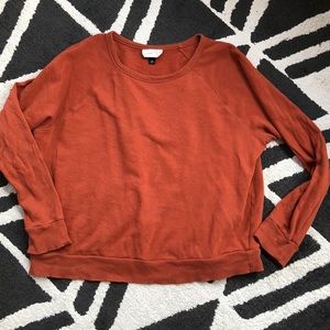 Universal Thread crew neck